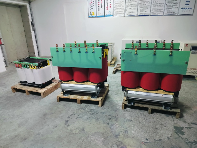 潍坊KS11-1000KVA矿用变压器